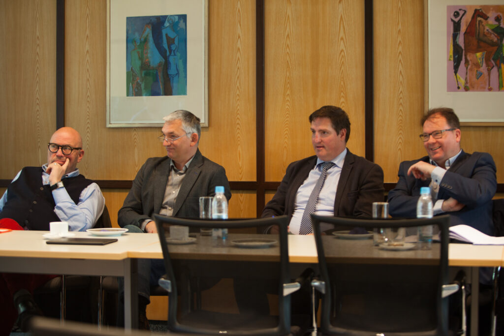 (von rechts nach links) Helmut Vogel, Daniel Büter, Bernd Schneider und Ulrich Hase Helmut Vogel, Daniel Büter, Bernd Schneider und Ulrich Hase