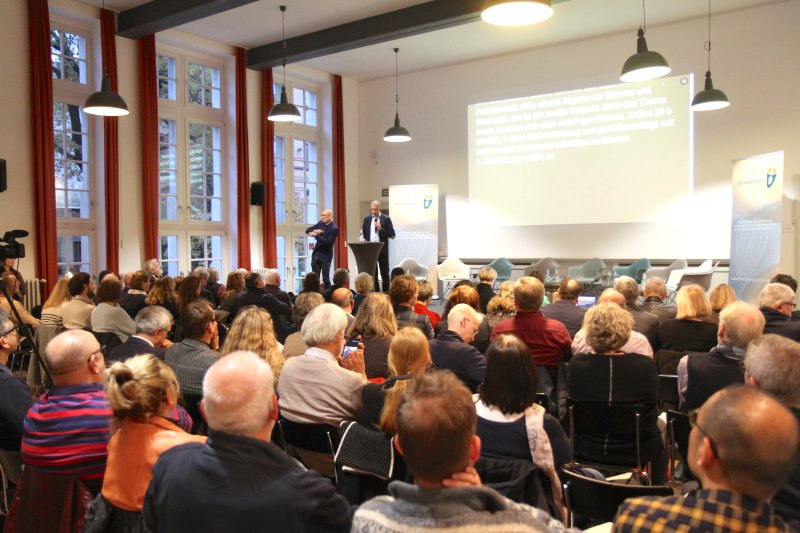 Zuschauer auf der Sinnphonie zur politischen Teilhabe